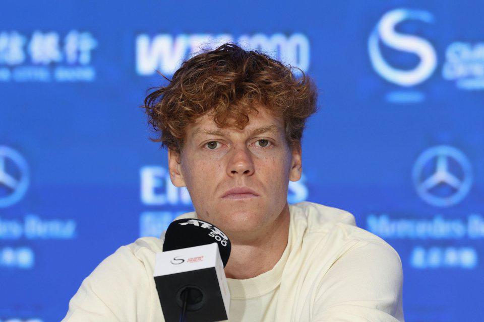 决赛输给阿, 军对决